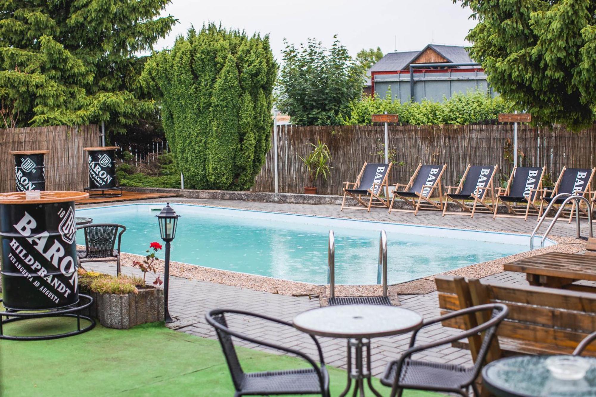 Hotel Rozkos Česká Skalice 外观 照片