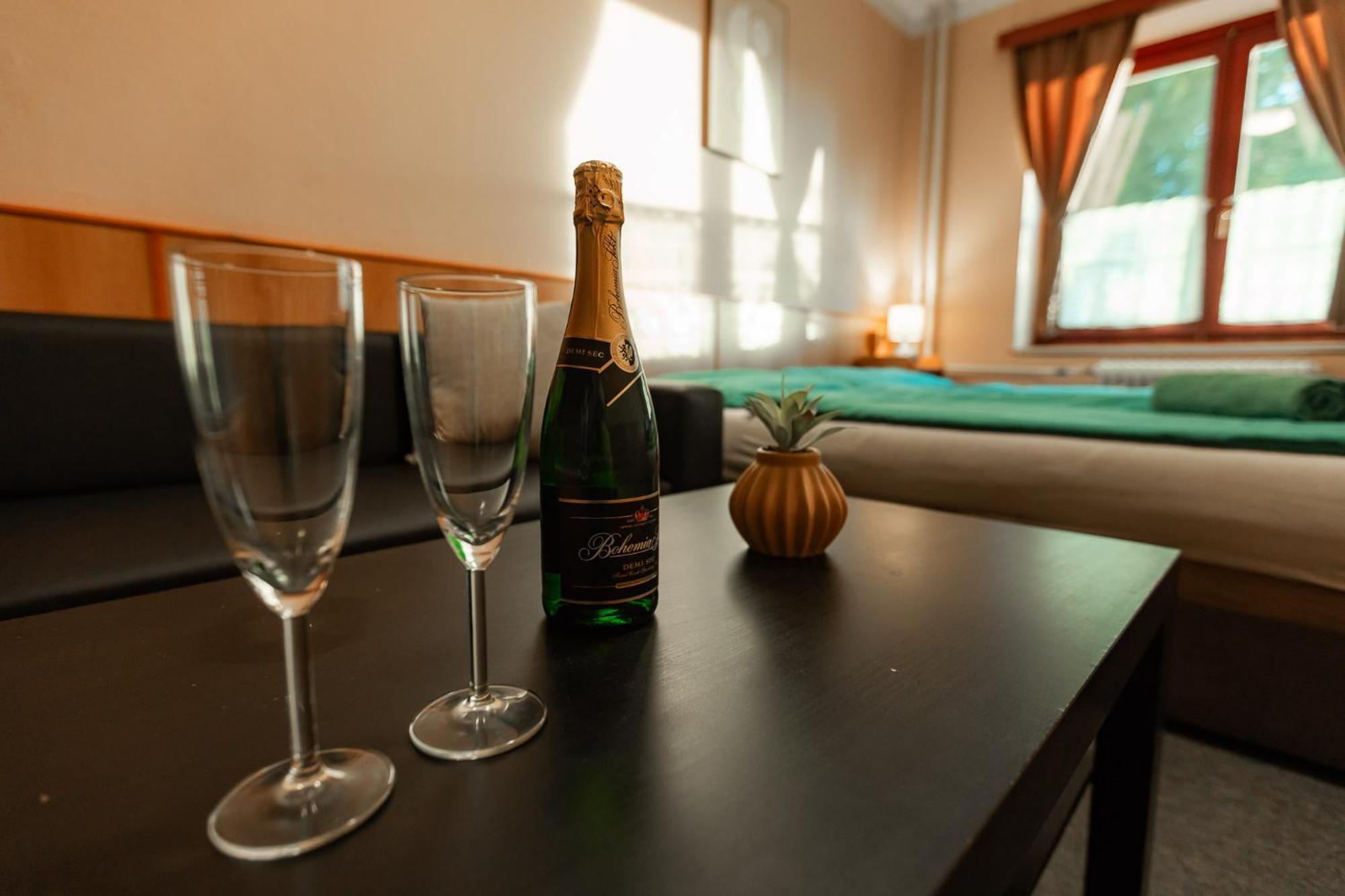 Hotel Rozkos Česká Skalice 客房 照片