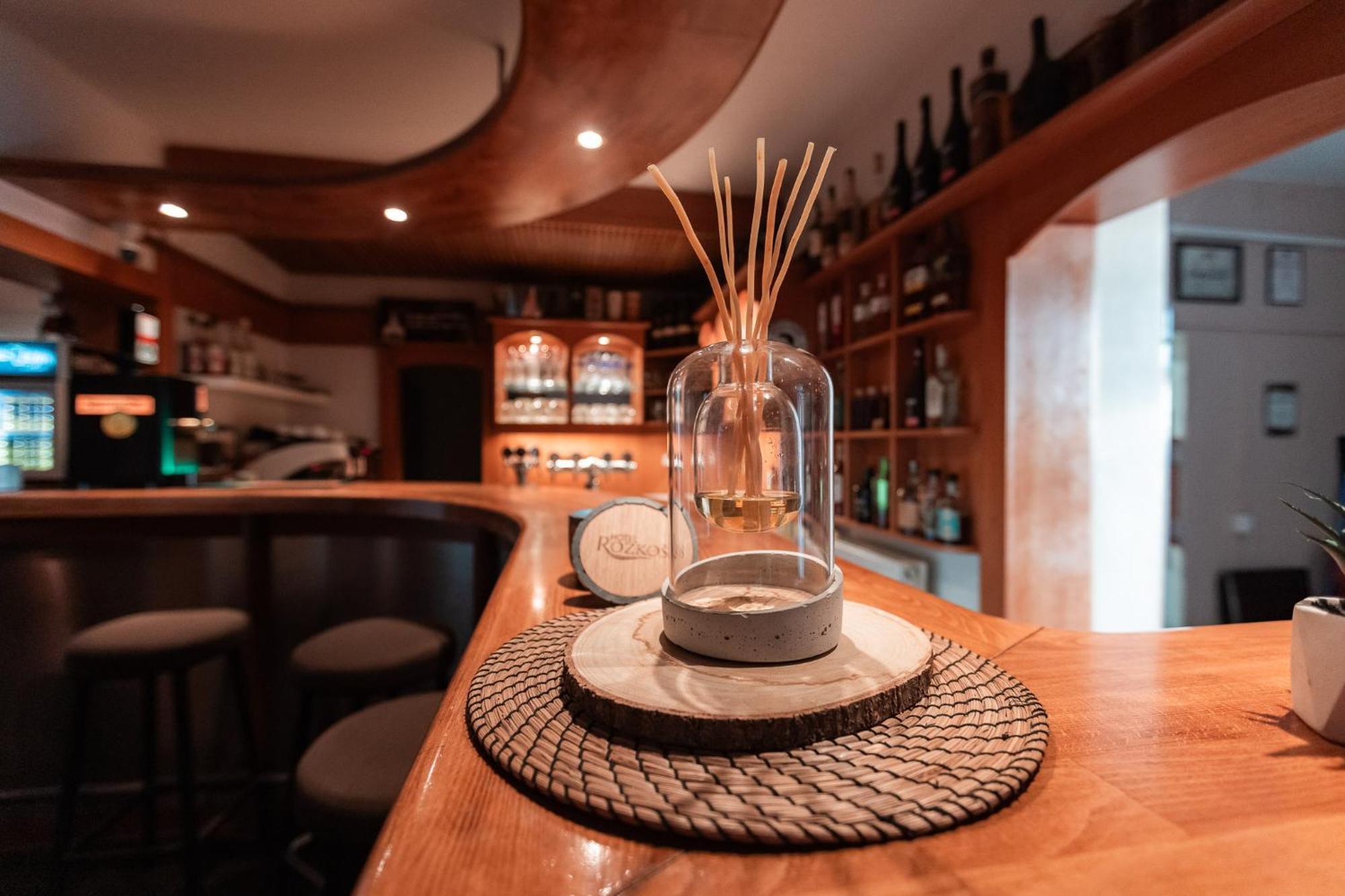 Hotel Rozkos Česká Skalice 外观 照片